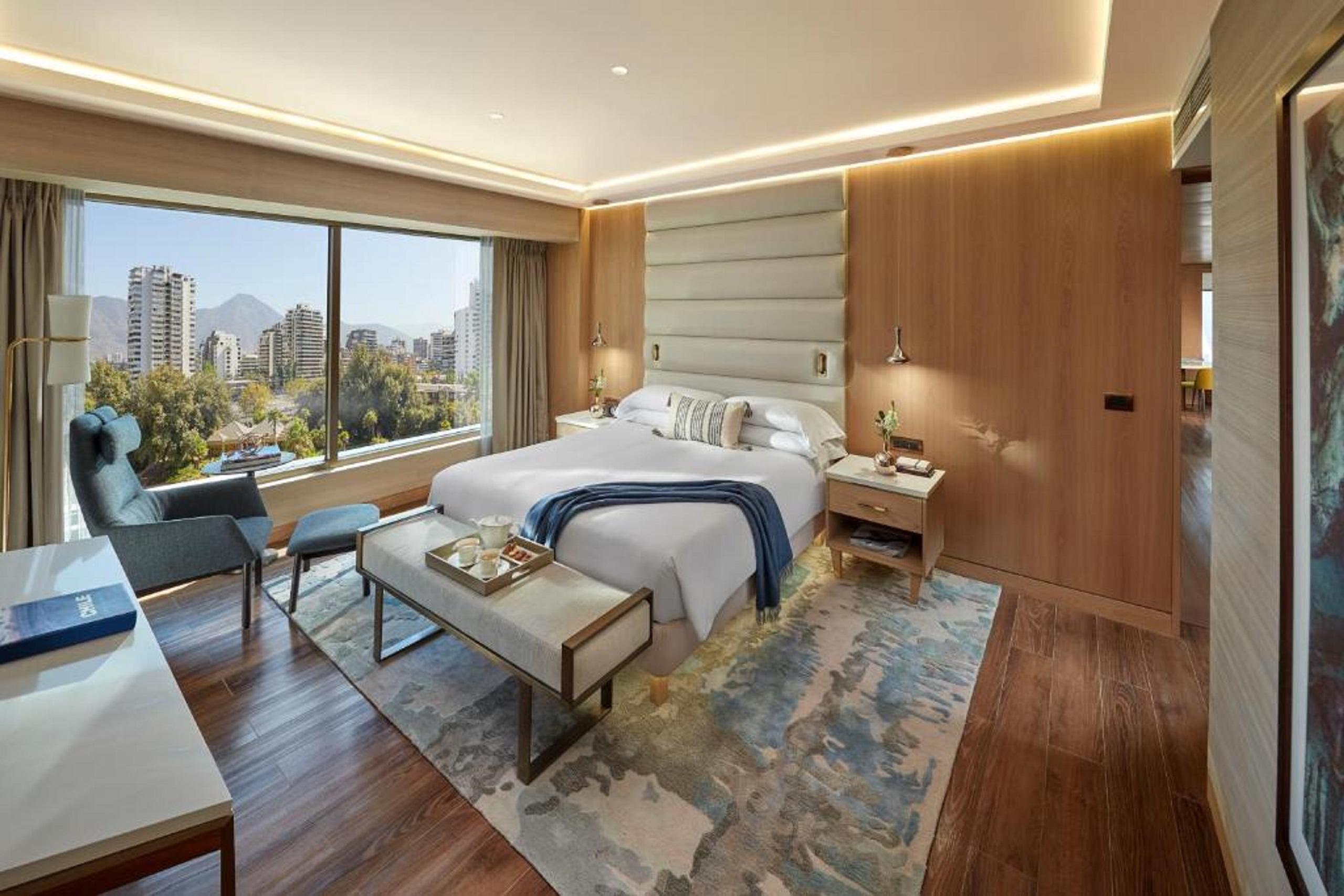 Mandarin Oriental, Santiago Hotel Exterior photo Deluxe Room