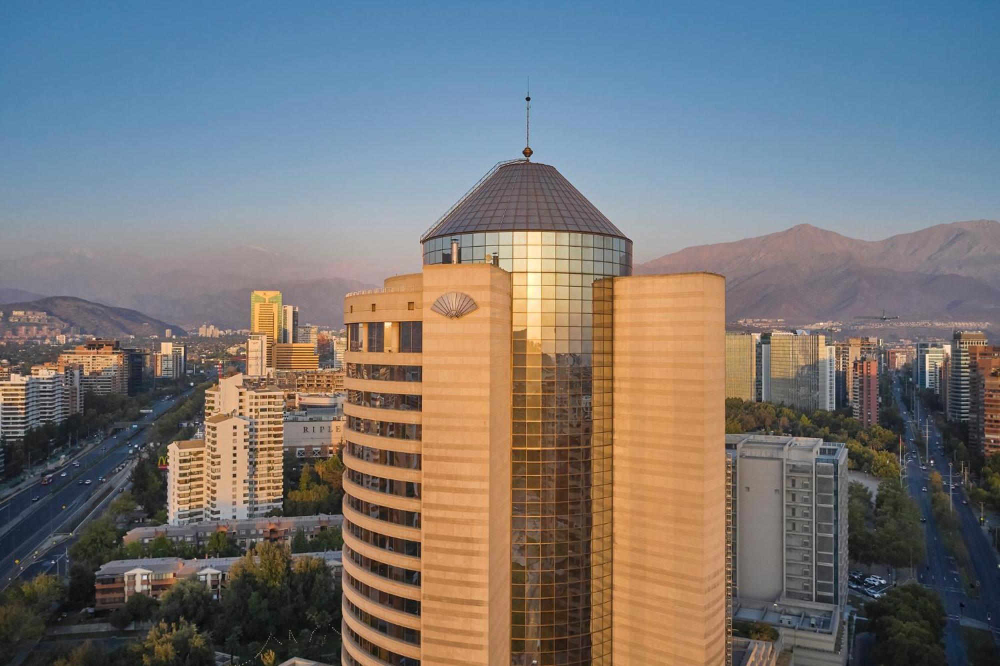 Mandarin Oriental, Santiago Hotel Exterior photo