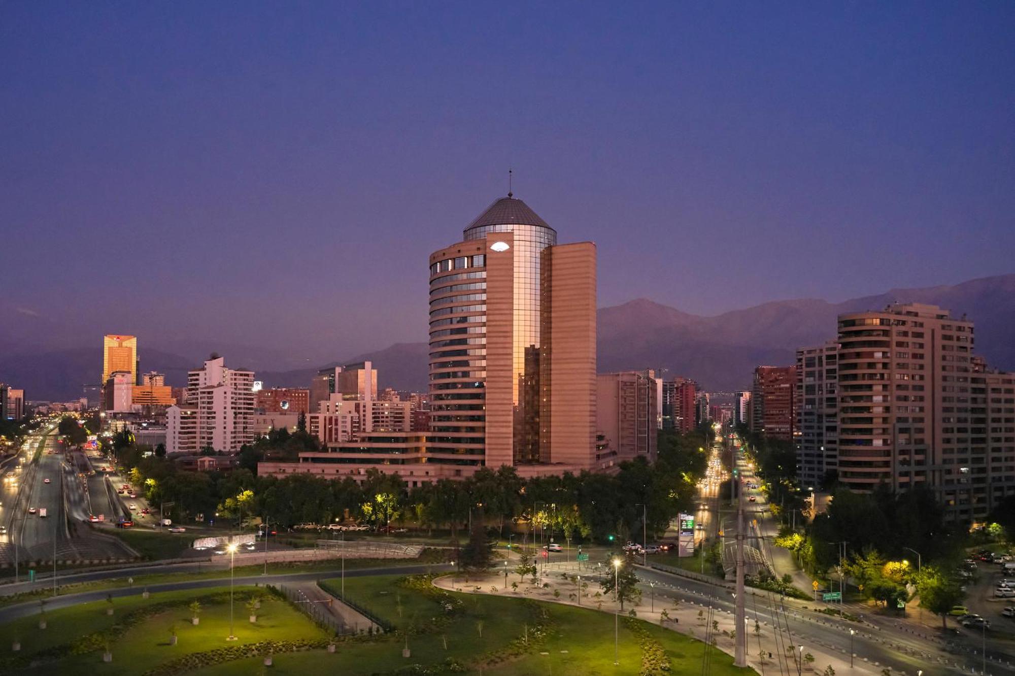 Mandarin Oriental, Santiago Hotel Exterior photo