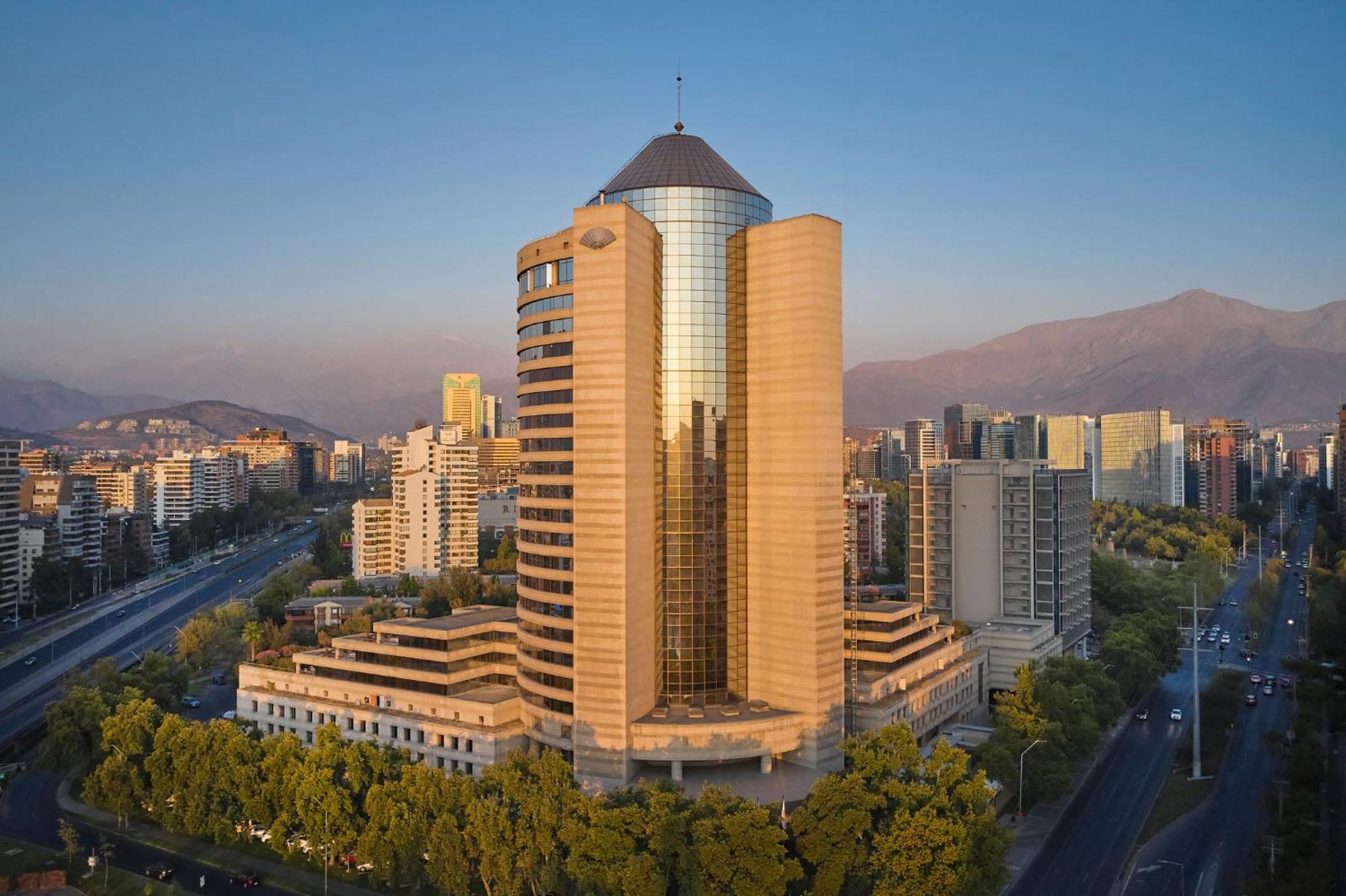 Mandarin Oriental, Santiago Hotel Exterior photo