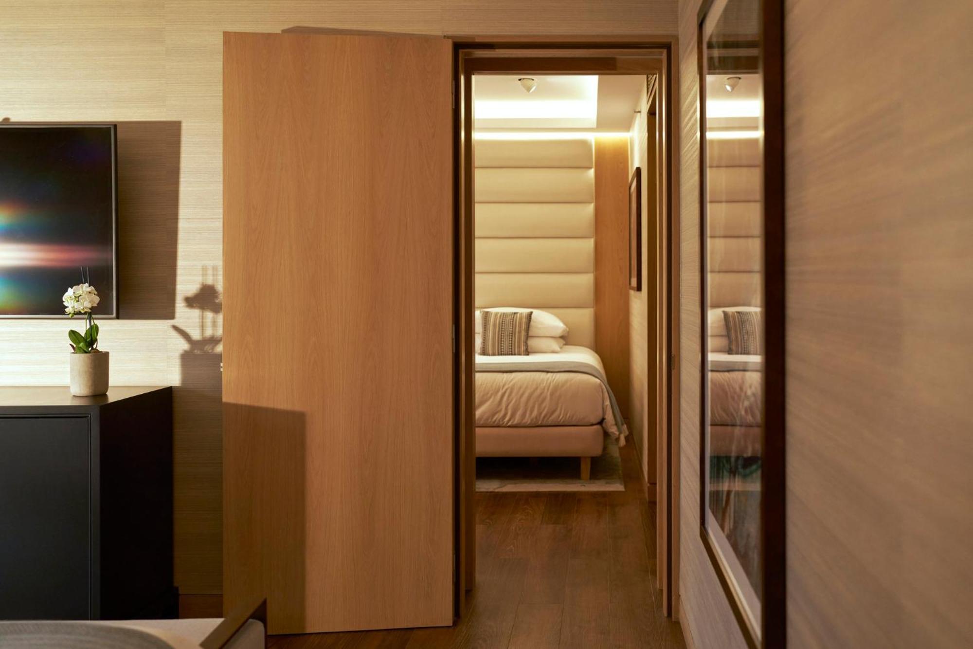Mandarin Oriental, Santiago Hotel Exterior photo